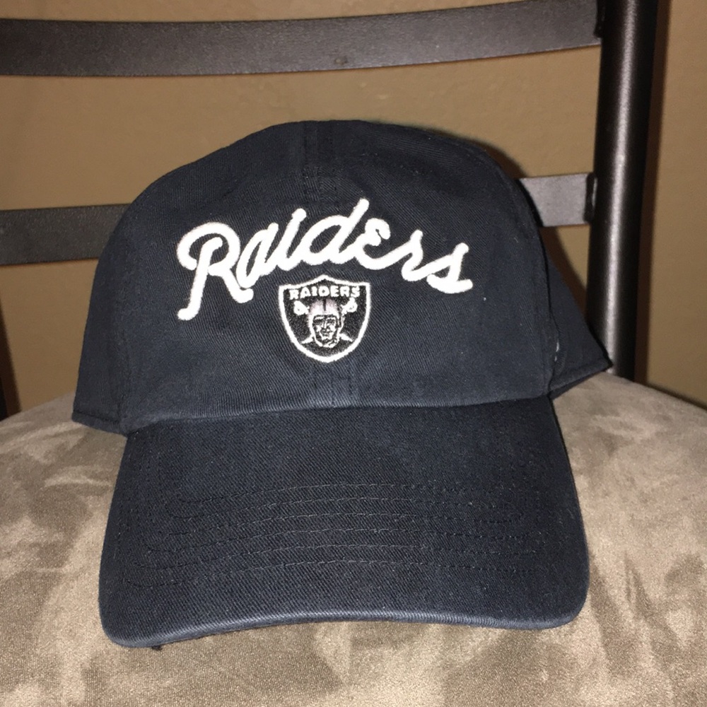 Oakland raiders hat